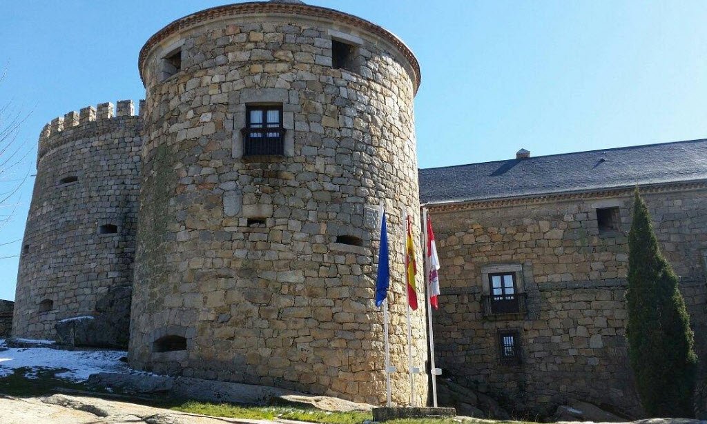 Castillo-Palacio de Magalia, Spain